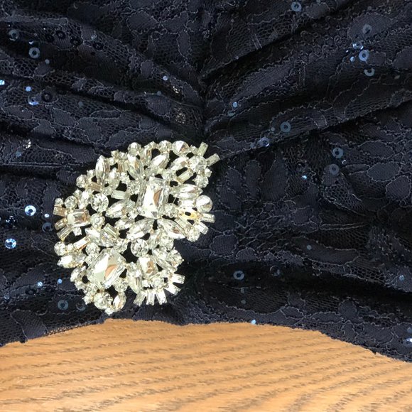 Ursula of Seitzerland Cocktail Dress - Picture 3 of 3